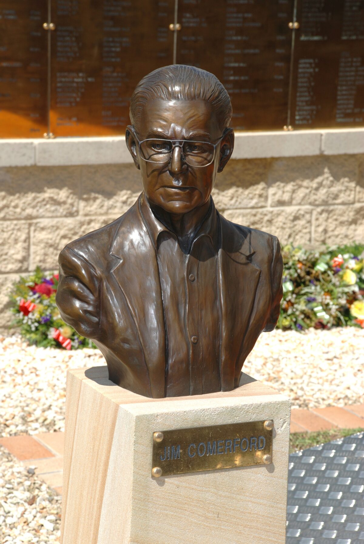 Bust of Jim Comerfod
